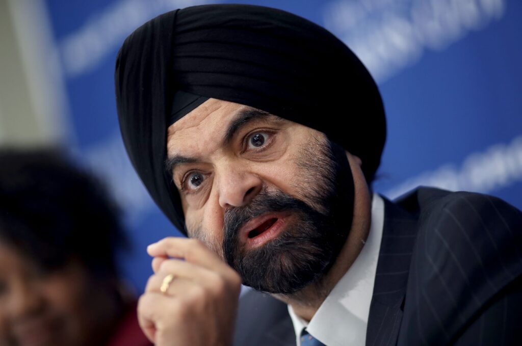 Ajay at the WBG Meetings Townhall with parliamentarians lays out 5 priority sectors World Bank Group will invest in for job creation in emerging markets. 